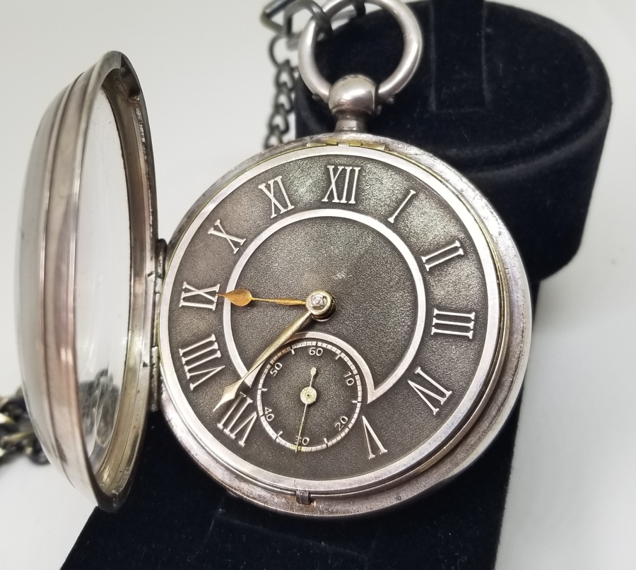 NADİR TİPTE GÜMÜŞ KASA YARIM PRİOR CEP SAATİ