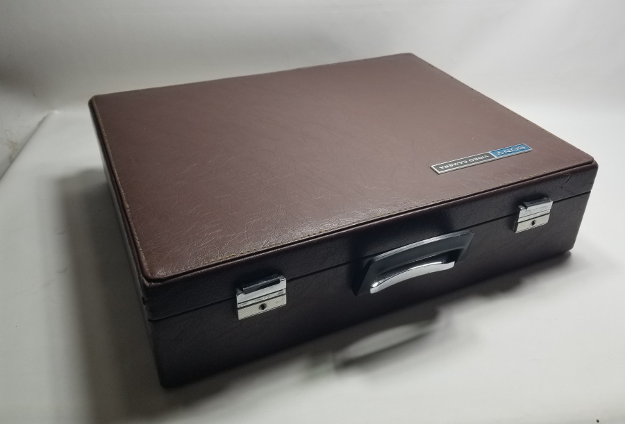 ORİJİNAL ÇANTASINDA ANTİKA PROFESYONEL KAMERA