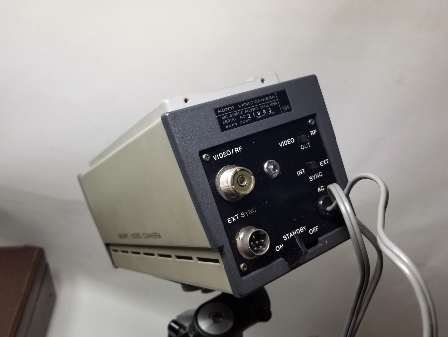 ORİJİNAL ÇANTASINDA ANTİKA PROFESYONEL KAMERA