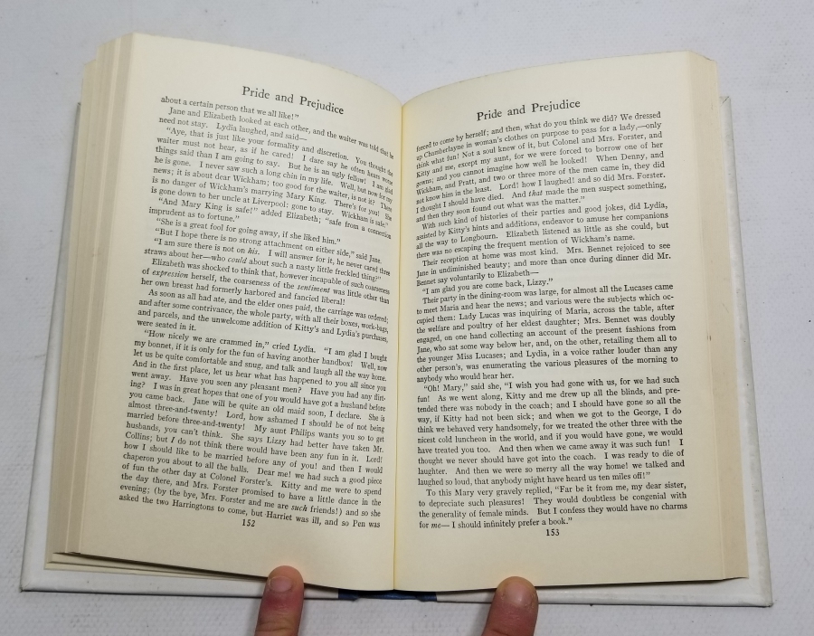 İNGİLİZCE GURUR VE ÖNYARGI İSİMLİ KİTAP