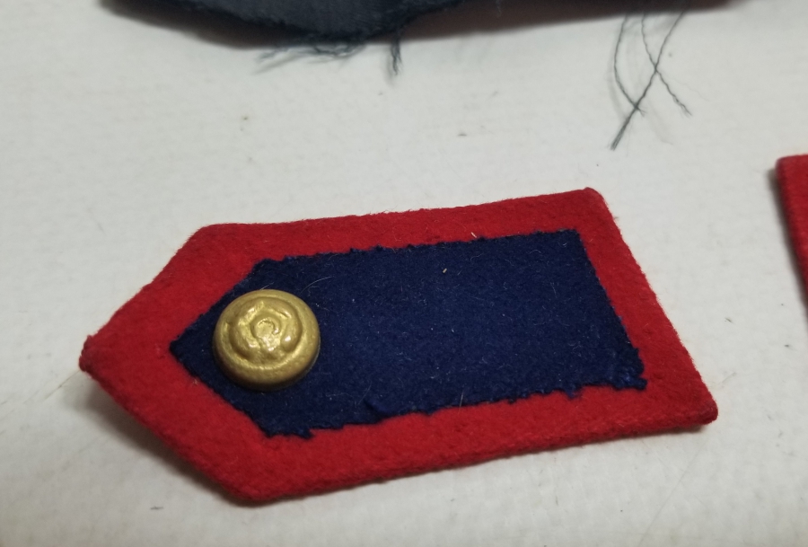 ANTİKA ASKERİ APOLET VE PEÇ LOTU