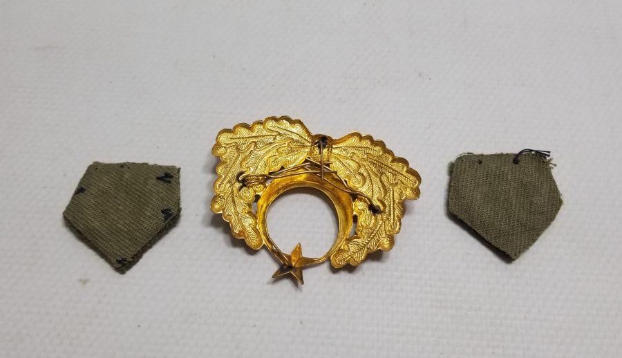 ANTİKA ASKERİ ŞAPKA KOKARTI LOTU