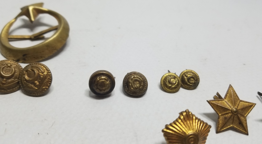 ANTİKA ASKER DÜĞME VE APOLET PARÇALARI LOTU