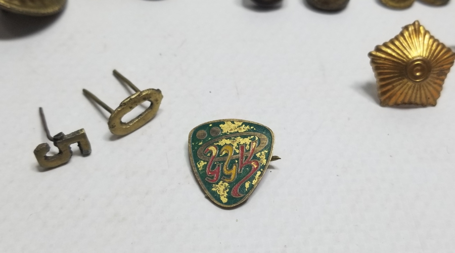 ANTİKA ASKER DÜĞME VE APOLET PARÇALARI LOTU