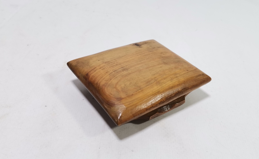 GÜMÜŞ ÇAKMA İŞÇİLİKLİ ESARET YADİGARI NADİR EL YAPIMI TÜTÜN TABAKASI