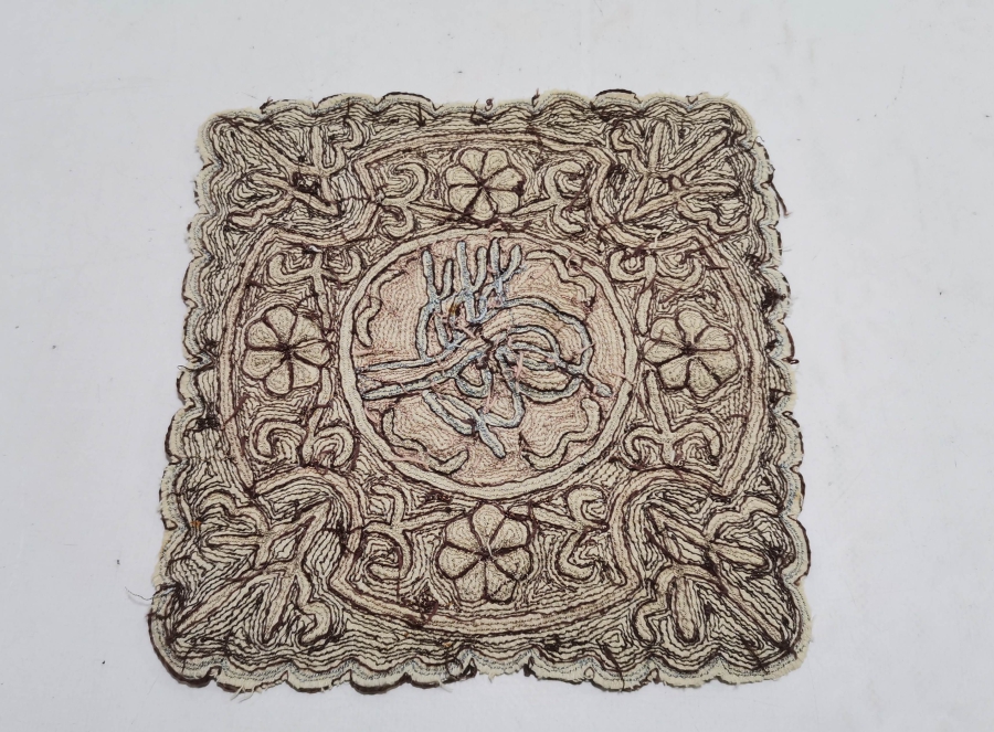 SUZANİ İŞÇİLİKLİ İPEK VE GÜMÜŞ SIRMALI OSMANLI DÖNEMİ YASTIK YÜZÜ