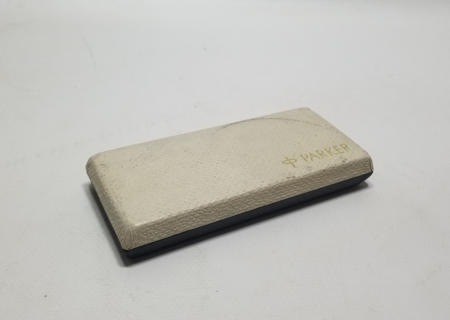 ORİJİNAL KUTUSUNDA PARKER MARKA ANTİKA KALEM TAKIMI