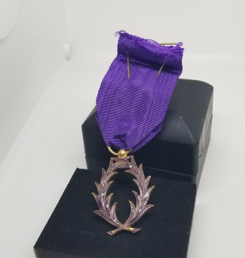 ÜZERİ MİNE İŞÇİLİKLİ ANTİKA AVRUPA MADALYA