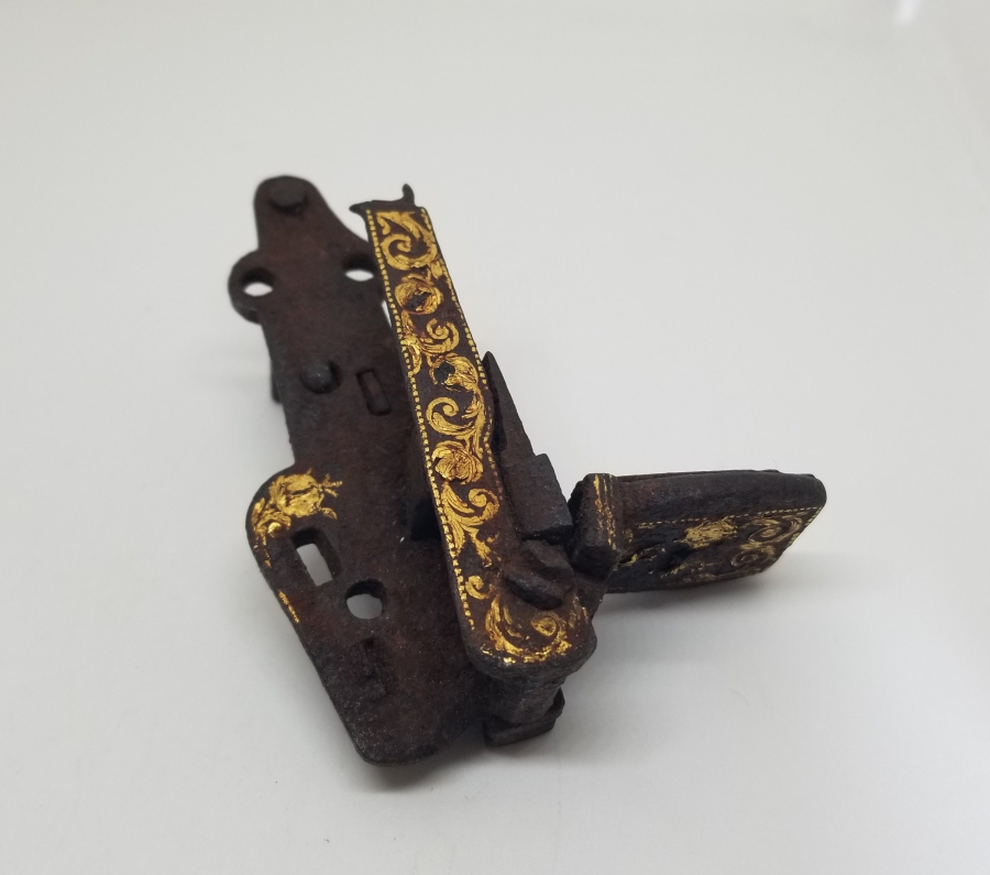 ÜZERİ ALTIN ÇAKMA İŞÇİLİKLİ YENİÇERİ KALE TÜFEĞİ ÇAKMAĞI