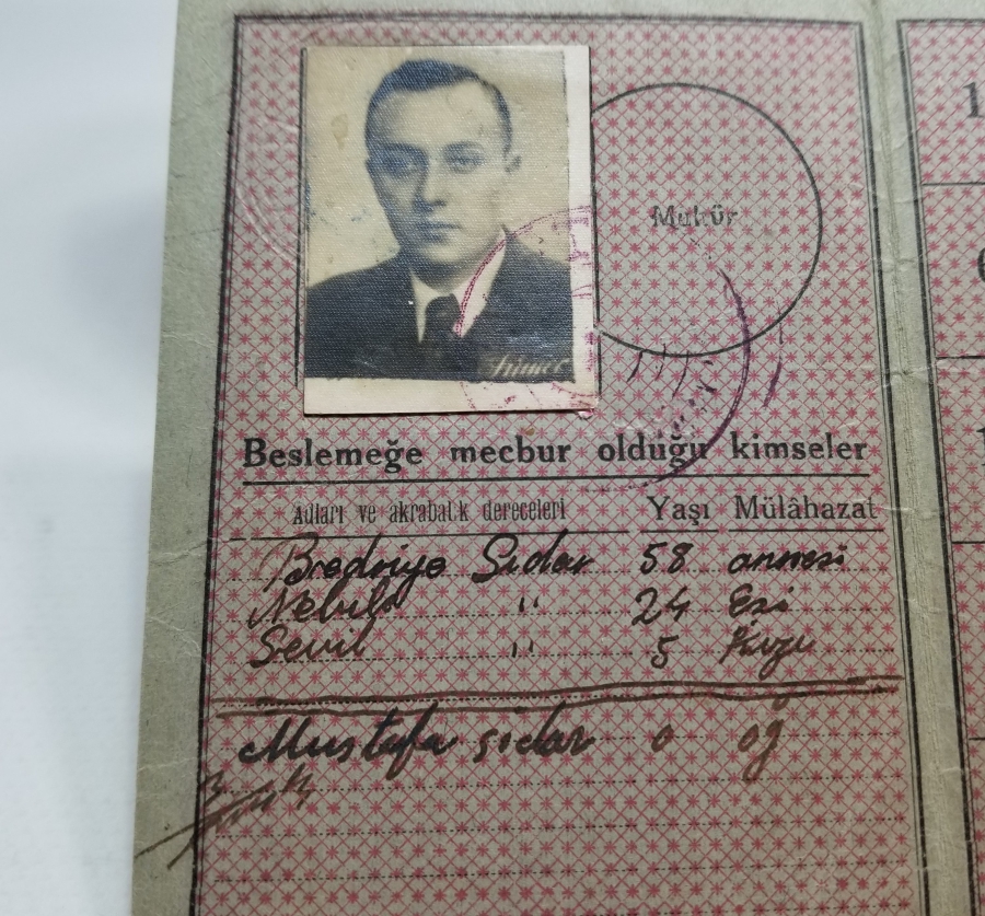 2. DÜNYA SAVAŞI DÖNEMİ NADİR EKMEK KARNESİ