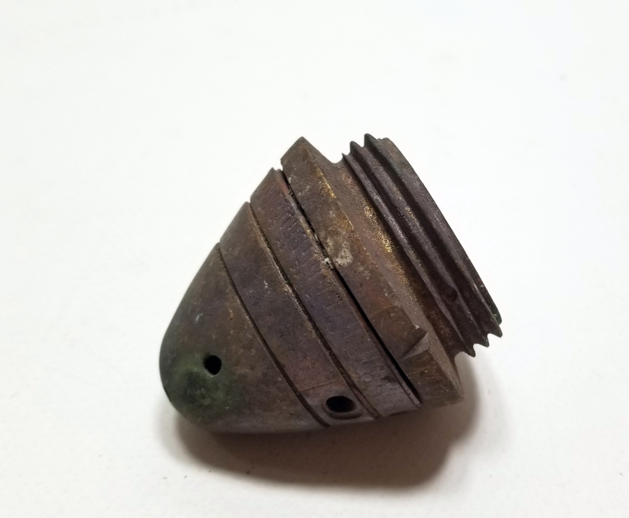 ÜZERİ OSMANLICA YAZILI 1. DÜNYA SAVAŞI DÖNEMİ TOP MERMİSİ BAŞLIĞI