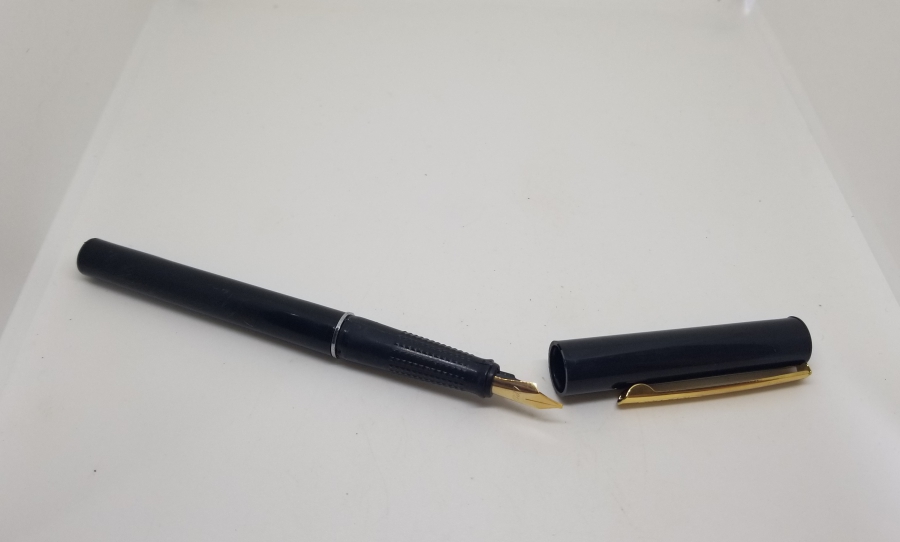 ÇİL KONDİSYONDA DOLMA KALEM