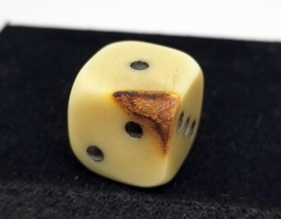 2 ADET ANTİKA KATALİN ZAR