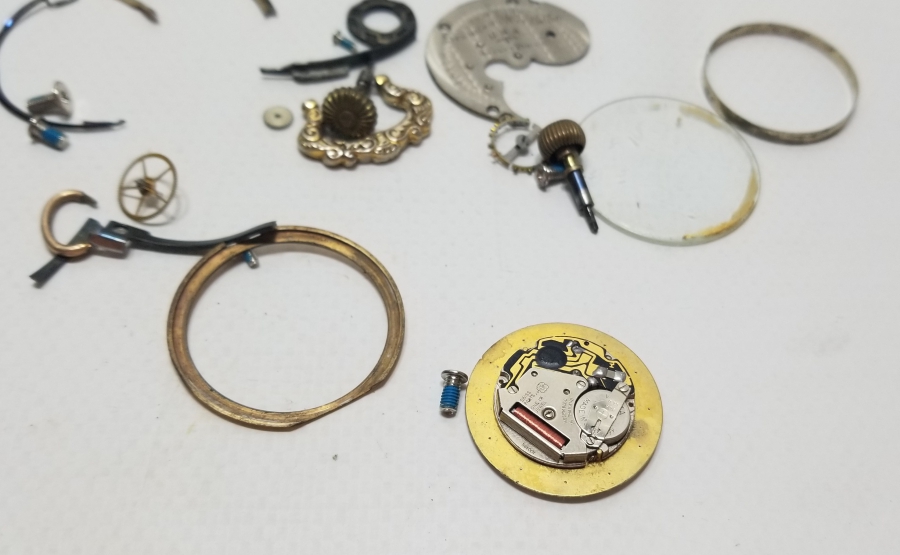 ANTİKA SAAT PARÇALARI LOTU