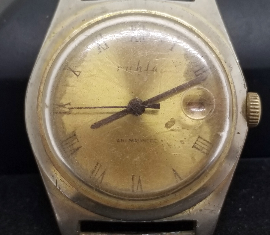 RUHLA MARKA ANTİKA KURMALI KOL SAATİ