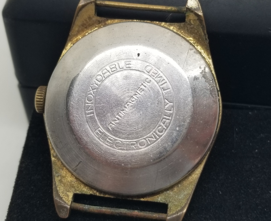 RUHLA MARKA ANTİKA KURMALI KOL SAATİ