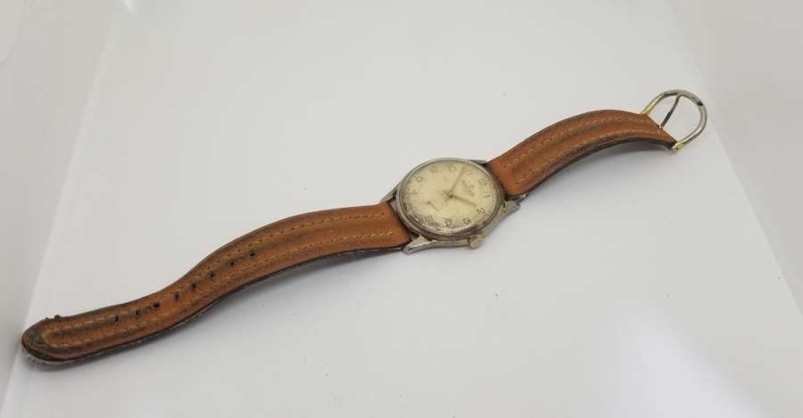 NACAR MARKA KURMALI ANTİKA KOL SAATİ