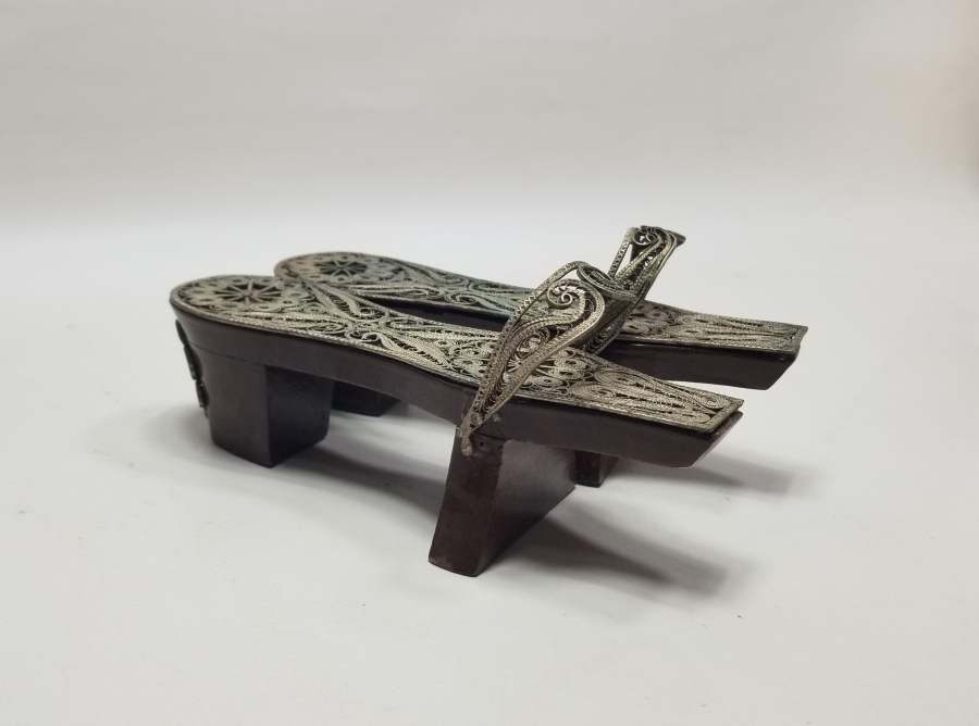 TELKARİ İŞÇİLİKLİ ANTİKA DEKORATİF NALIN - TAKUNYA