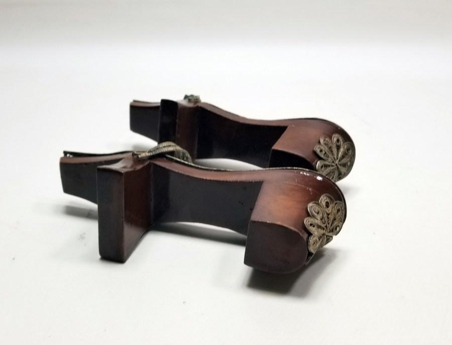 TELKARİ İŞÇİLİKLİ ANTİKA DEKORATİF NALIN - TAKUNYA