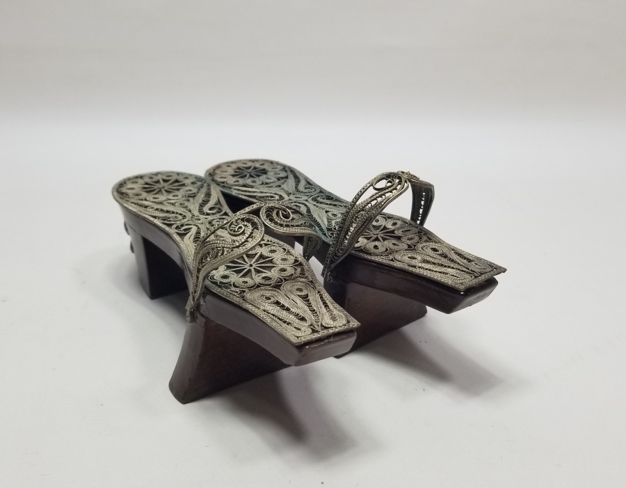 TELKARİ İŞÇİLİKLİ ANTİKA DEKORATİF NALIN - TAKUNYA