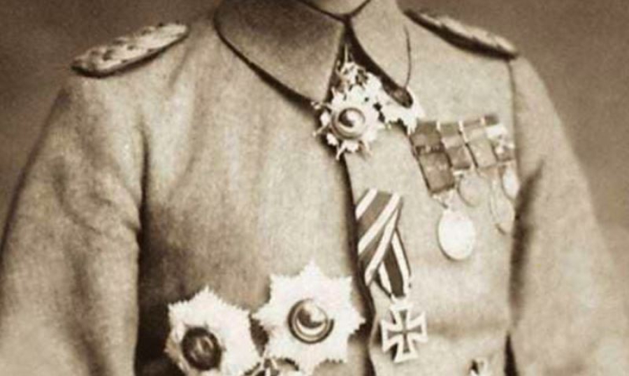 1. DÜNYA SAVAŞI DÖNEMİ ÇOK NADİR İPEK HARP MADALYASI ASKISI