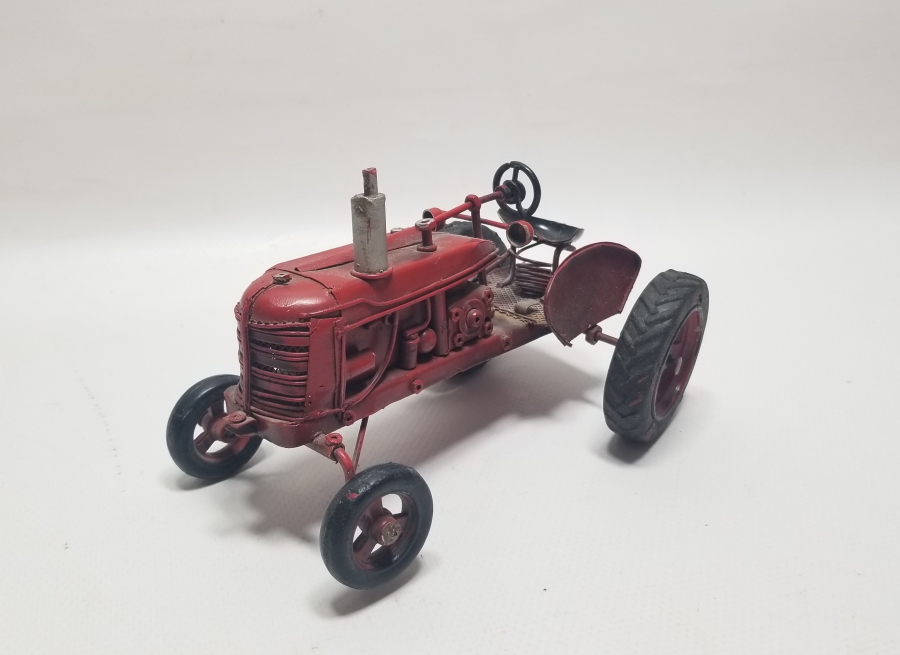ANTİKA METAL TRAKTÖR MAKETİ