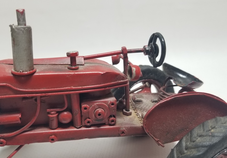 ANTİKA METAL TRAKTÖR MAKETİ