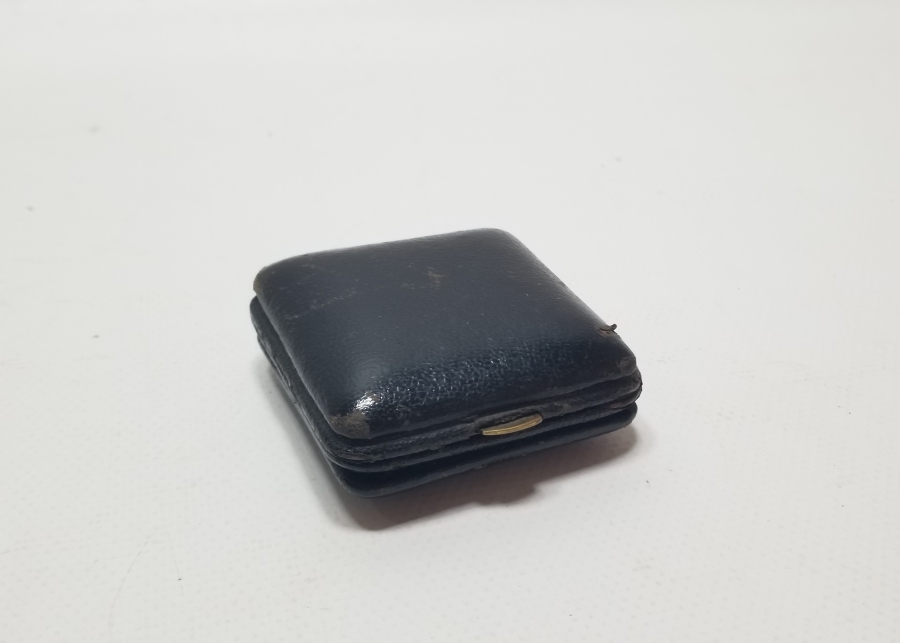 DUGENA MARKA ANTİKA KURMALI SEYAHAT SAATİ