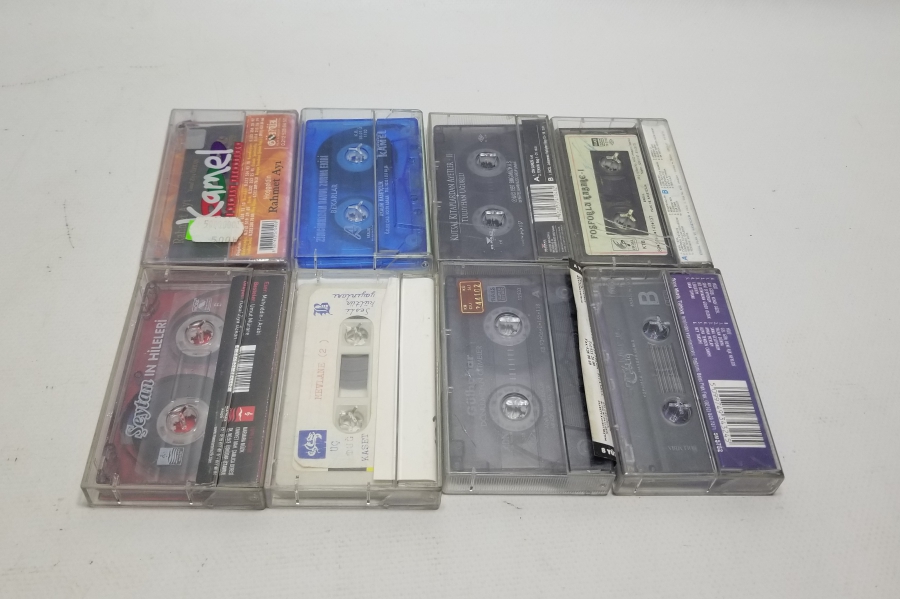 İÇLERİ DOLU NOSTALJİK KASET LOTU