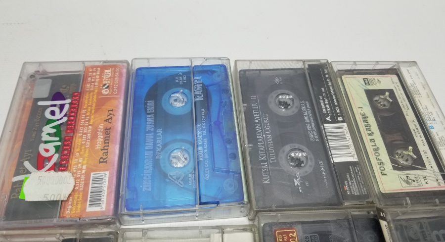 İÇLERİ DOLU NOSTALJİK KASET LOTU