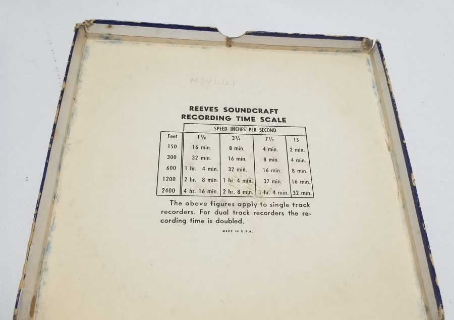 ORİJİNAL KUTUSUNDA İKİ ADET ANTİKA MÜZİK YA DA FİLM BANDI