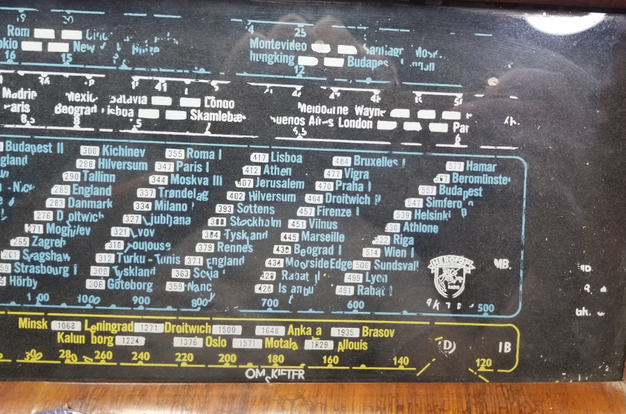 AHŞAP KASA BÜYÜK BOY ANTİKA RADYO