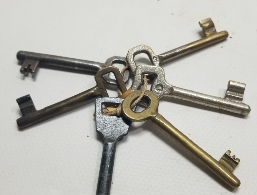 ANTİKA ANAHTAR LOTU