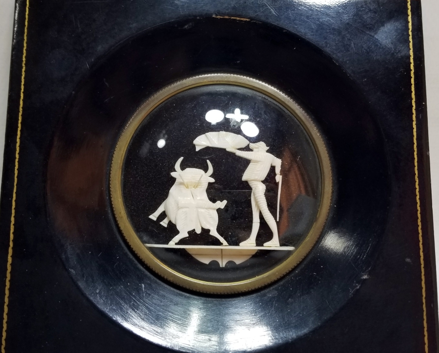 EL YAPIMI ANTİKA FİLDİŞİ PANO