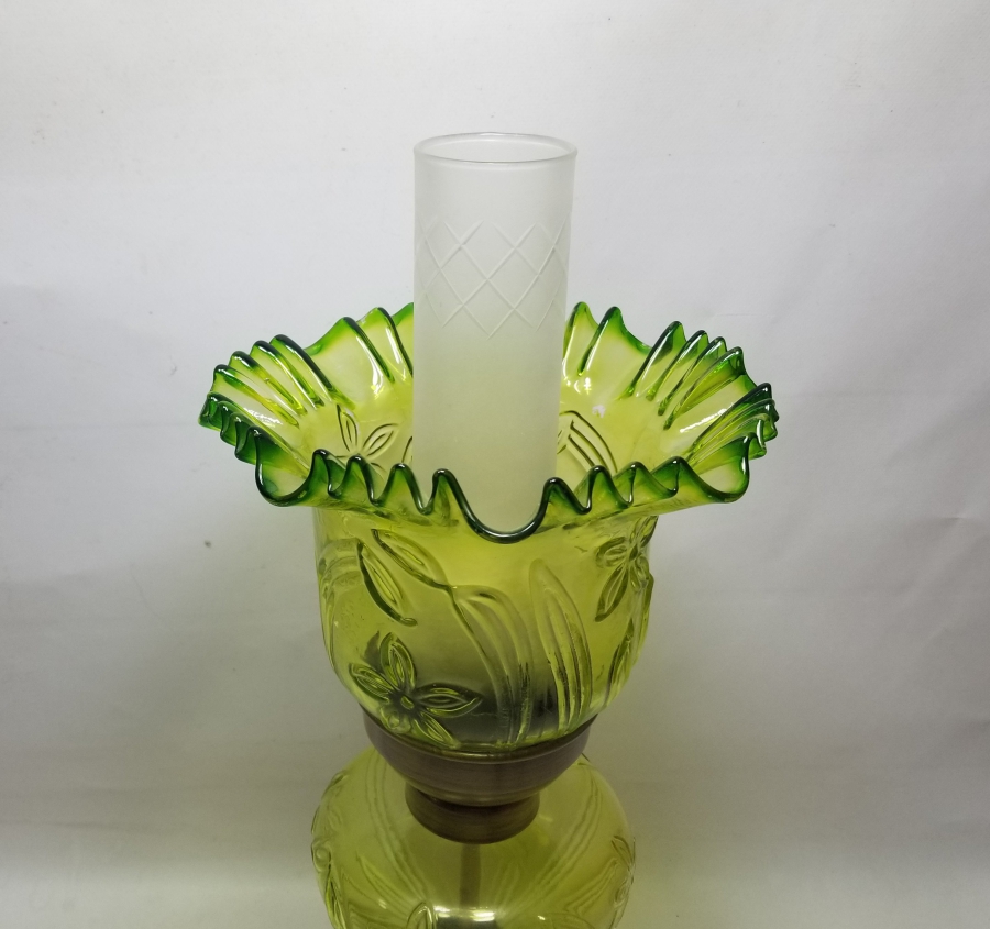 ANTİKA FRANSIZ GAZ LAMBASI FORMUNDA GECE LAMBASI