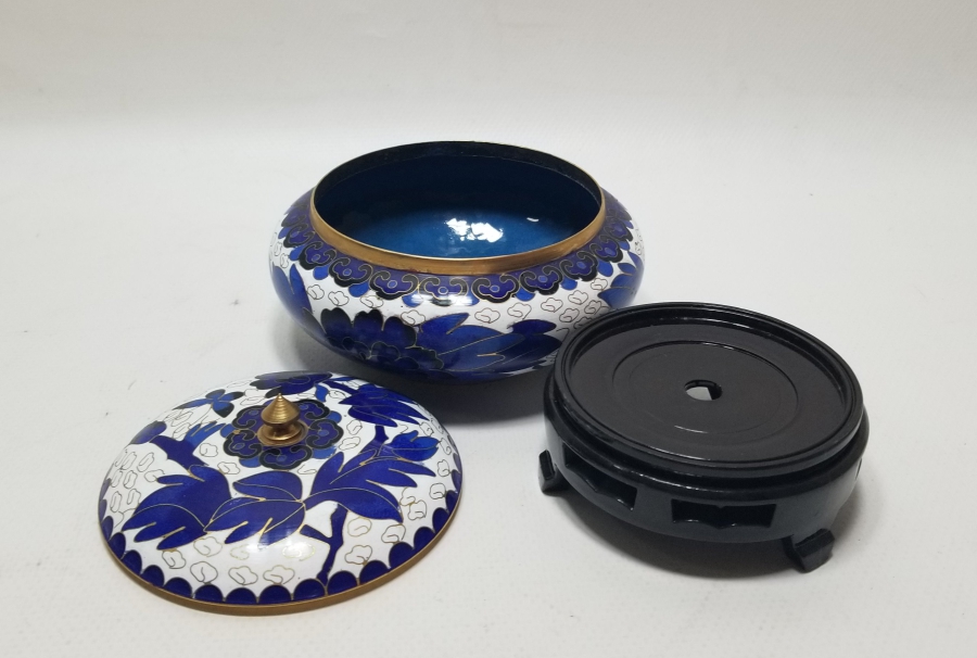 MİNE İŞÇİLİKLİ ANTİKA KAPAKLI ŞEKERLİK