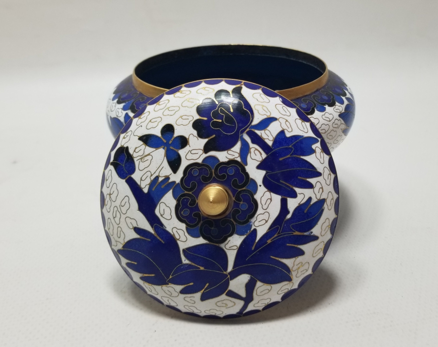 MİNE İŞÇİLİKLİ ANTİKA KAPAKLI ŞEKERLİK