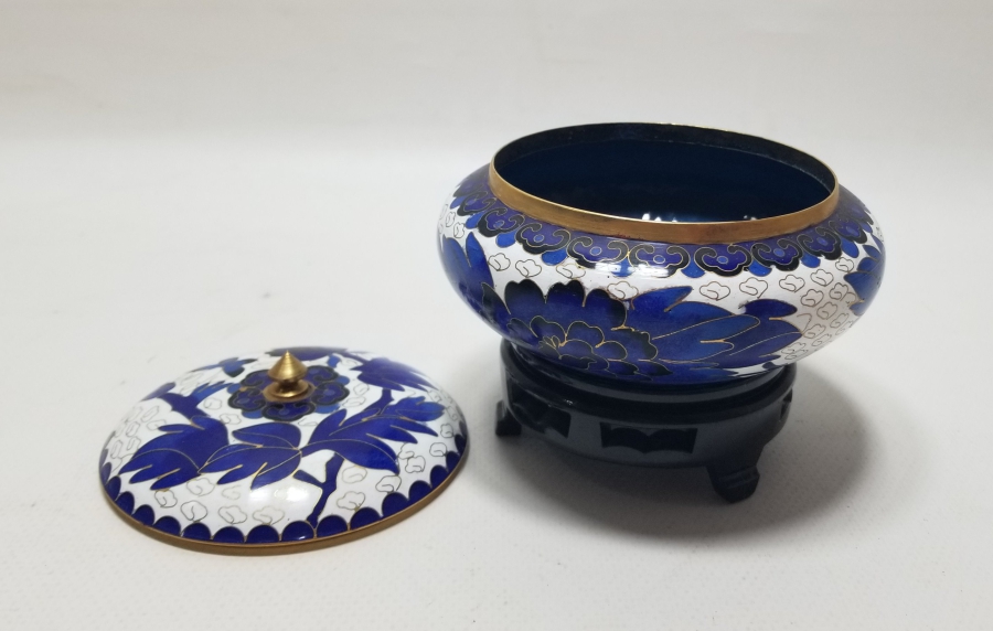 MİNE İŞÇİLİKLİ ANTİKA KAPAKLI ŞEKERLİK