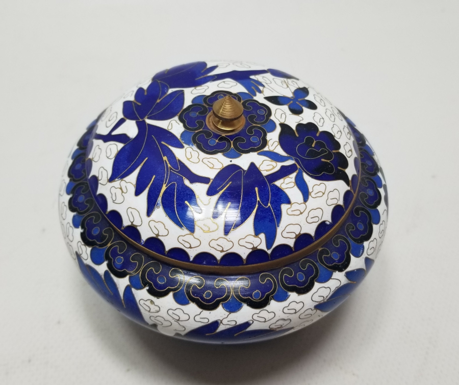 MİNE İŞÇİLİKLİ ANTİKA KAPAKLI ŞEKERLİK