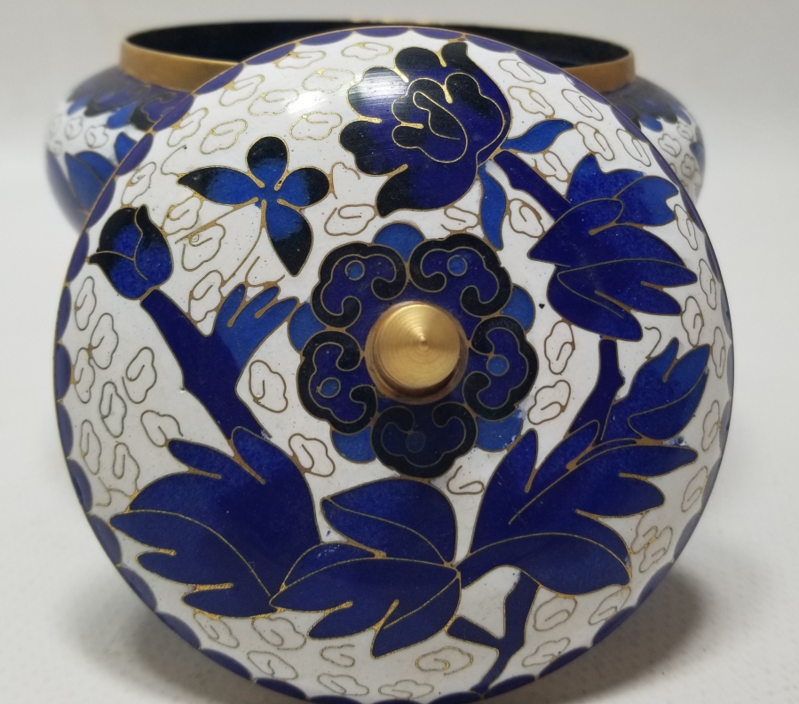 MİNE İŞÇİLİKLİ ANTİKA KAPAKLI ŞEKERLİK