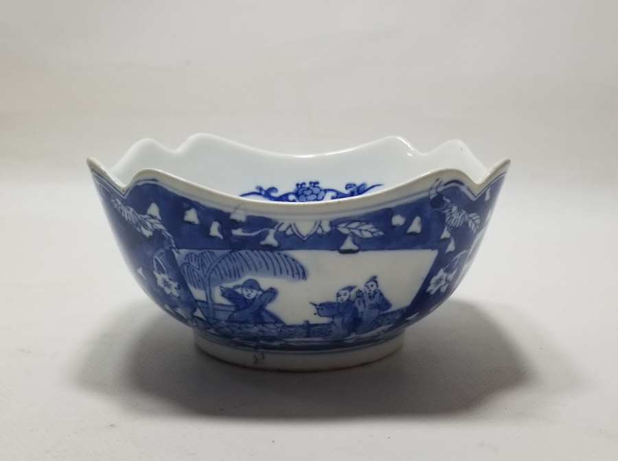 ALTI DAMGALI ANTİKA UZAKDOĞU PORSELEN KASE