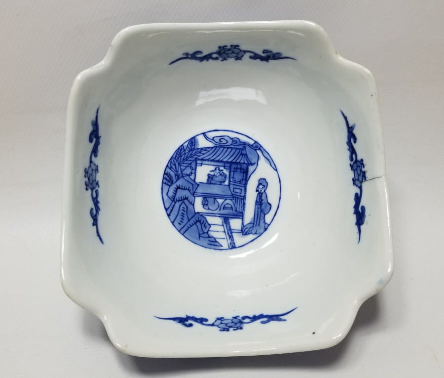 ALTI DAMGALI ANTİKA UZAKDOĞU PORSELEN KASE