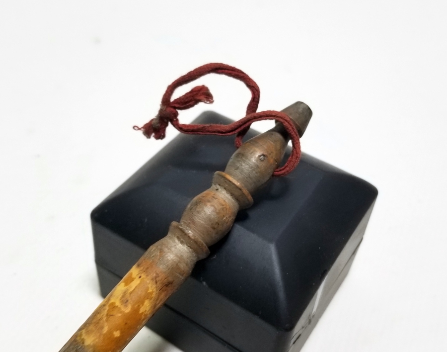 OSMANLI DÖNEMİ UÇKUR BAĞLAMA ALETİ