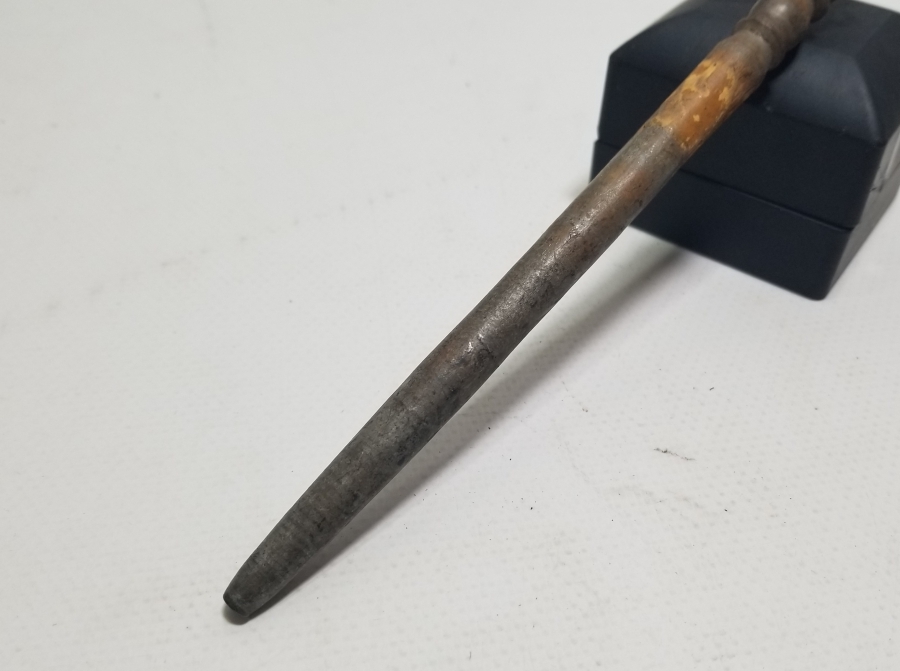 OSMANLI DÖNEMİ UÇKUR BAĞLAMA ALETİ