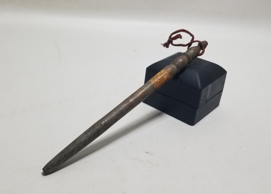 OSMANLI DÖNEMİ UÇKUR BAĞLAMA ALETİ