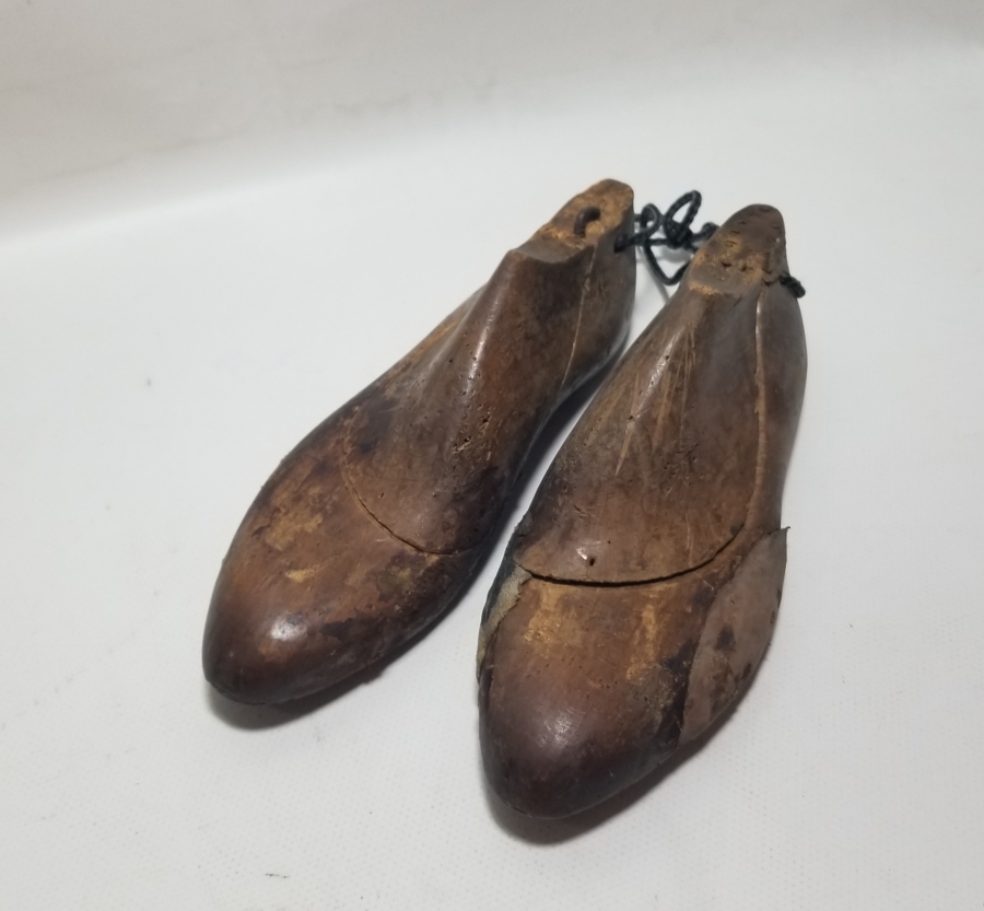 OSMANLI DÖNEMİ EL YAPIMI AHŞAP AYAKKABICI KALIBI