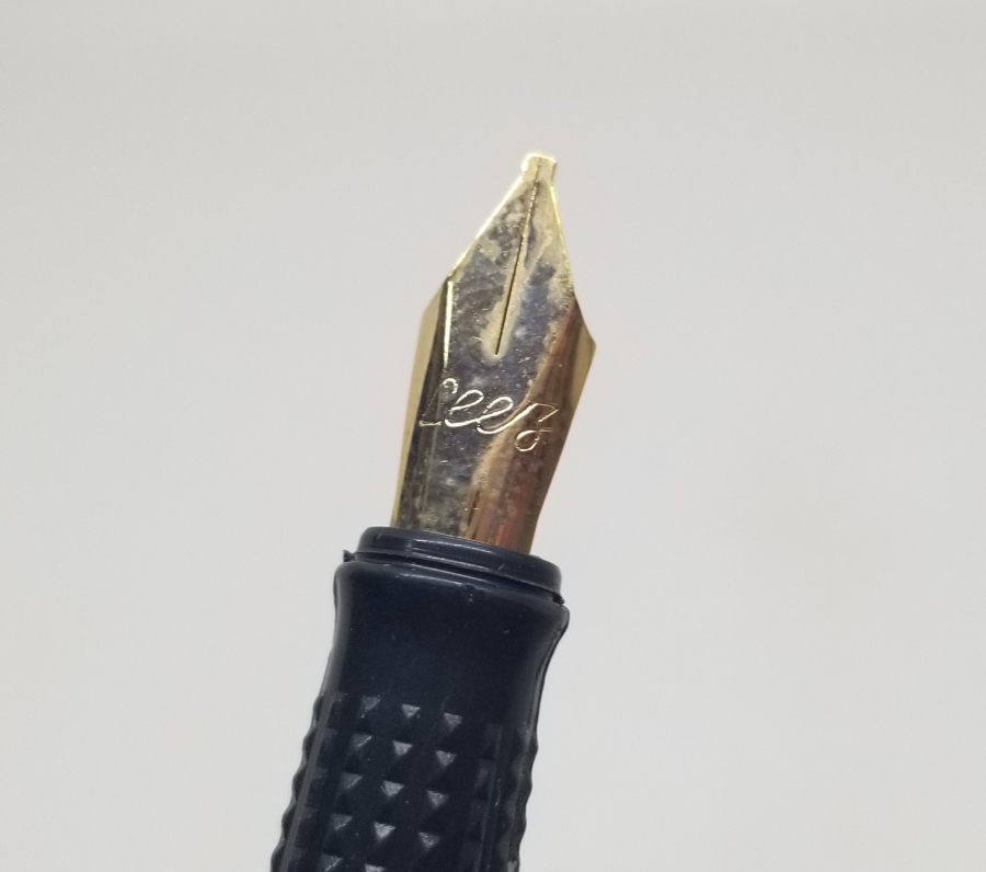 ÇİL KONDİSYONDA DOLMA KALEM