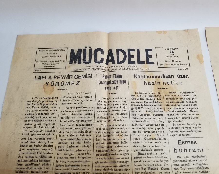 MÜCADELE İSİMLİ 2 ADET ANTİKA GAZETE