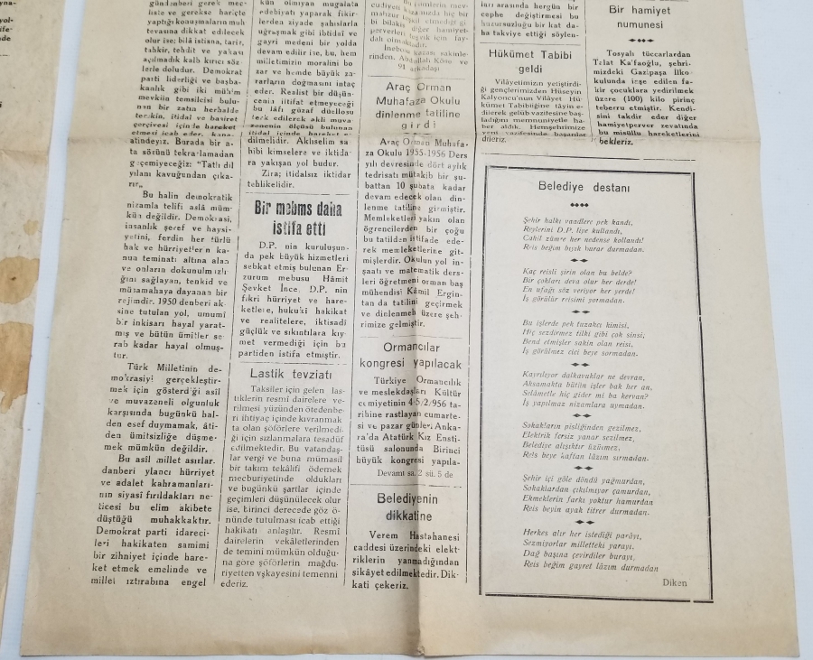 MÜCADELE İSİMLİ 2 ADET ANTİKA GAZETE