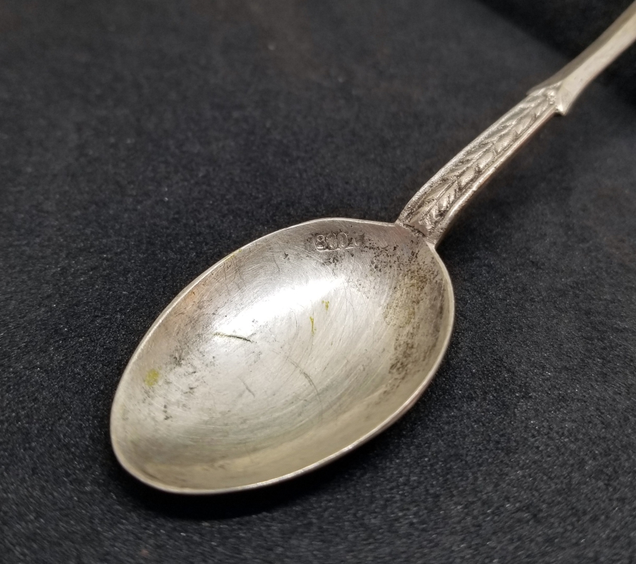 MİNE İŞÇİLİKLİ VE AY YILDIZLI ANTİKA GÜMÜŞ KAŞIK